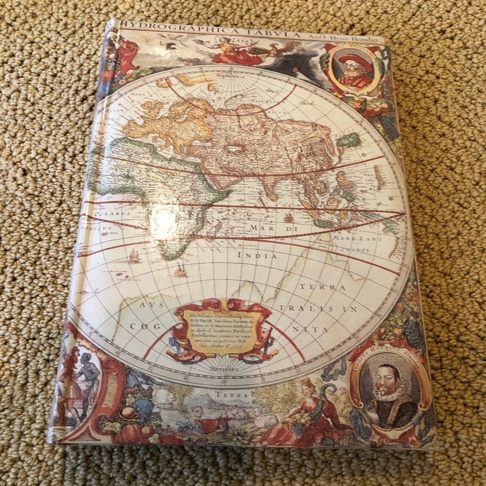 Vintage photo album for 4” x 6” photos. Good used condition - Picture 5 of 5